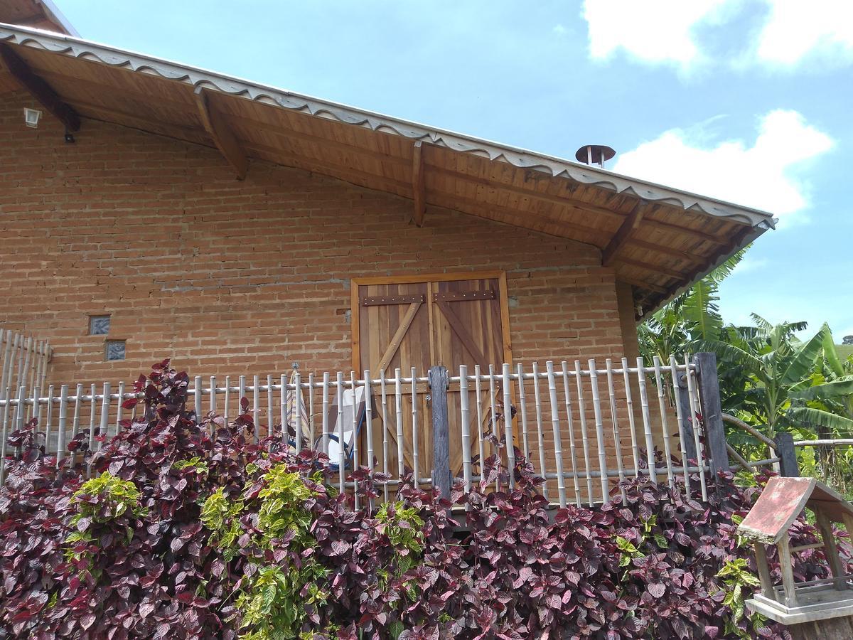 Reobote Chales São Bento do Sapucaí Exteriör bild